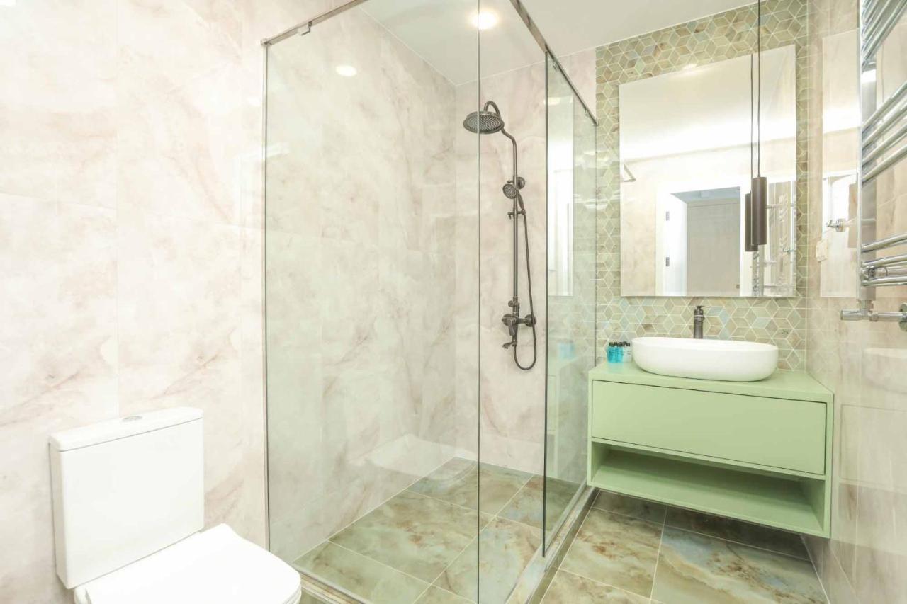 Stay Inn Apartments On Amiryan 26/4 Yerevan Ngoại thất bức ảnh