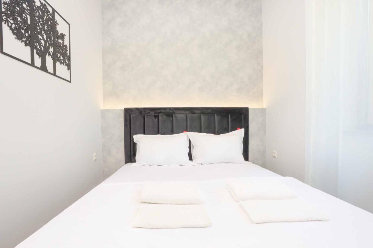 Stay Inn Apartments On Amiryan 26/4 Yerevan Ngoại thất bức ảnh